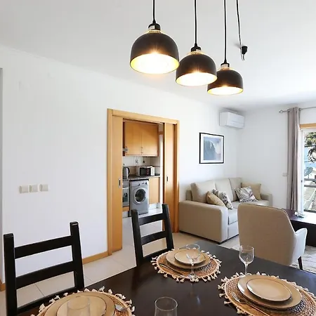 Apartman T2-neville's House F